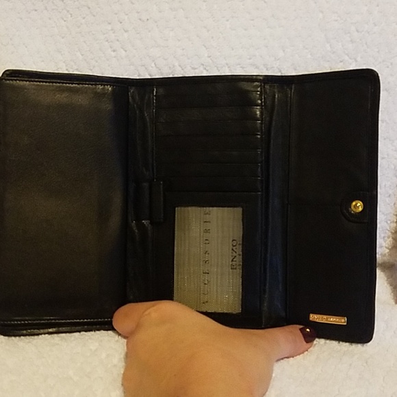 Enzo Angiolini Bags Nwt Enzo Angiolini Black Leather Wallet Poshmark